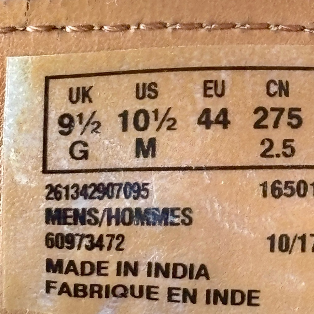Clarks Collection Men's Soft Cushion Tan Slip On Loafers Driving Mocs Sz 10.5M - Picture 7 of 8